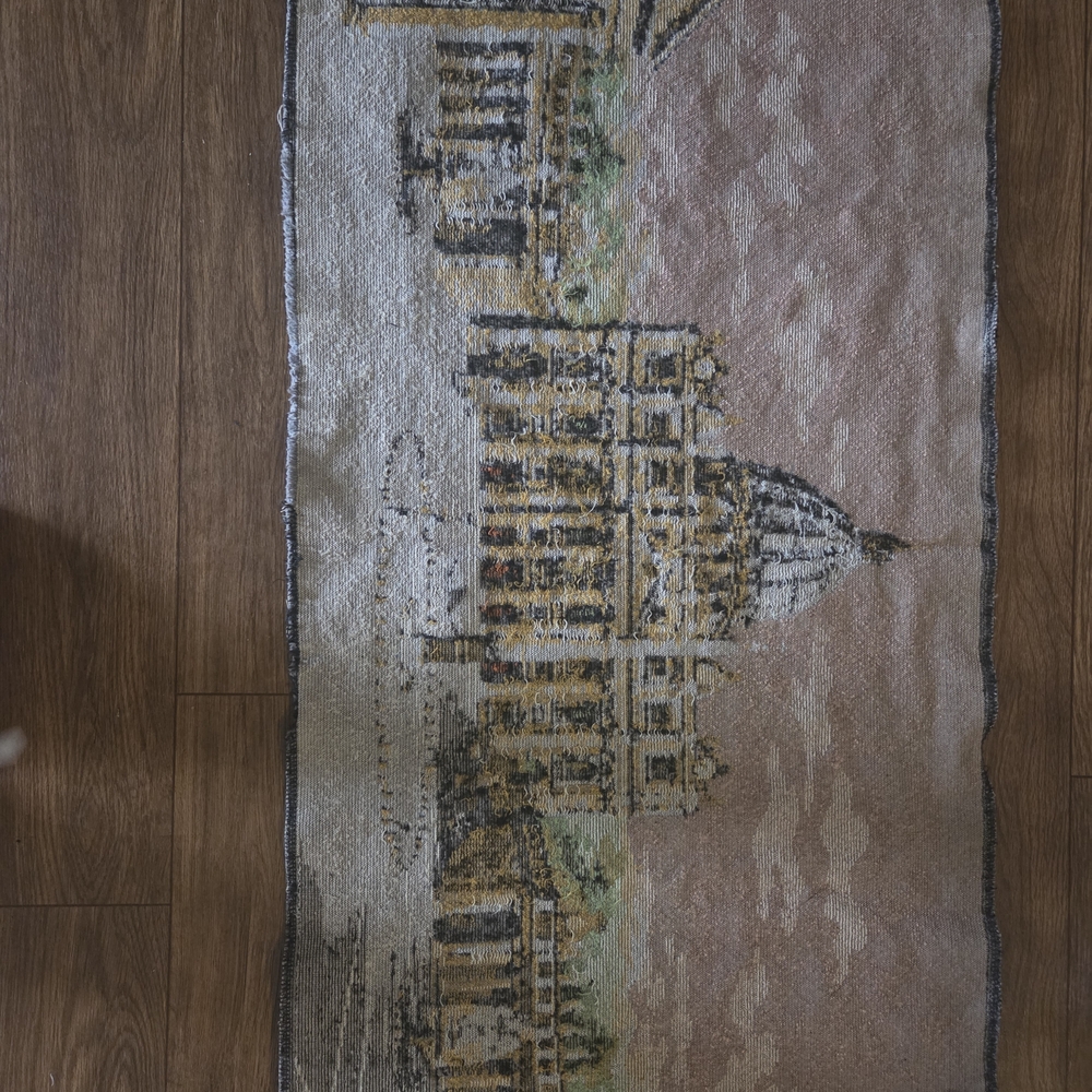 Vintage St. Peter’s Basilica Vatican Tapestry Wall Hanging Rug Rome Souvenir - Picture 9 of 11